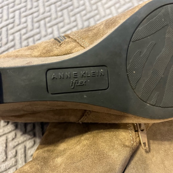 Anne Taylor iFlex Wedge Booties - Picture 6 of 6